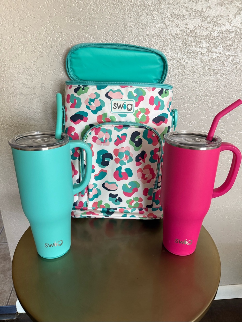 Swig Crossbody Cooler with Teal and Pink Tumblers